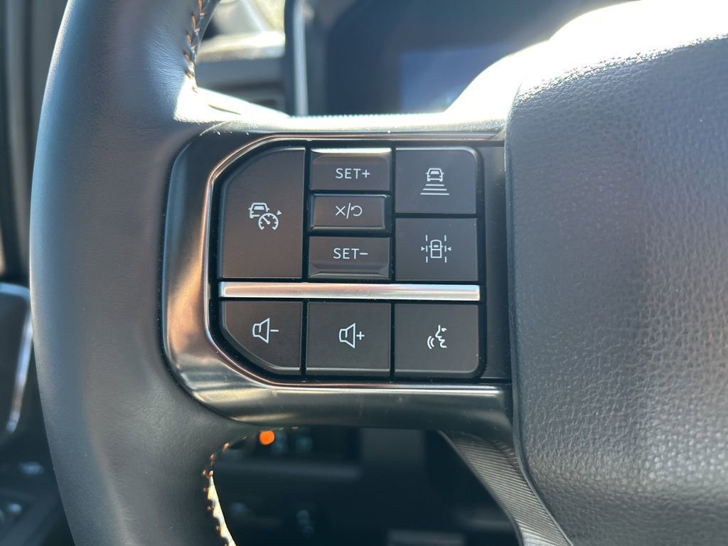 Used 2024 Ford F250 Platinum w/ FX4 Off-Road Package image 57