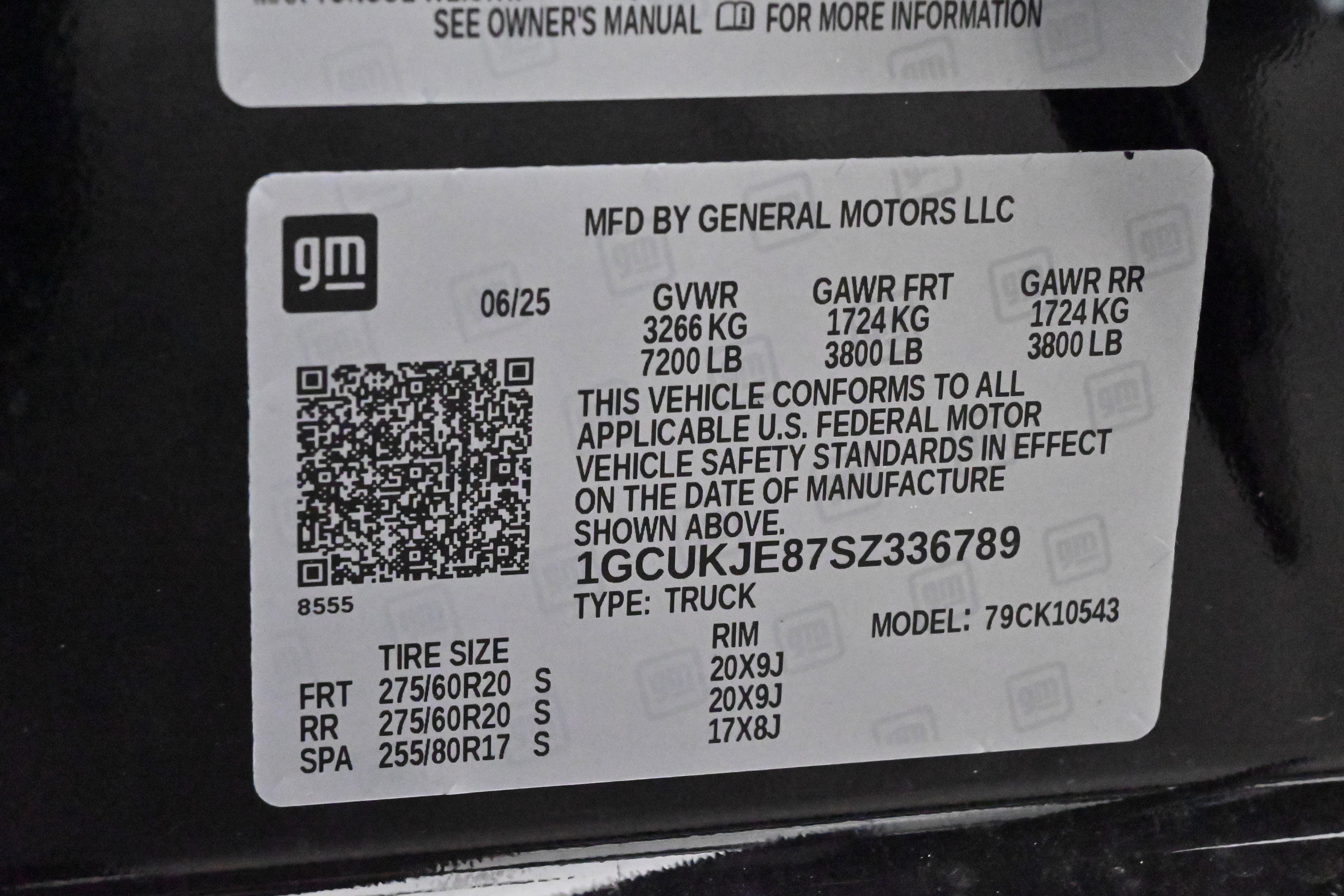 Used 2025 Chevrolet Silverado 1500 High Country w/ Technology Package image 39