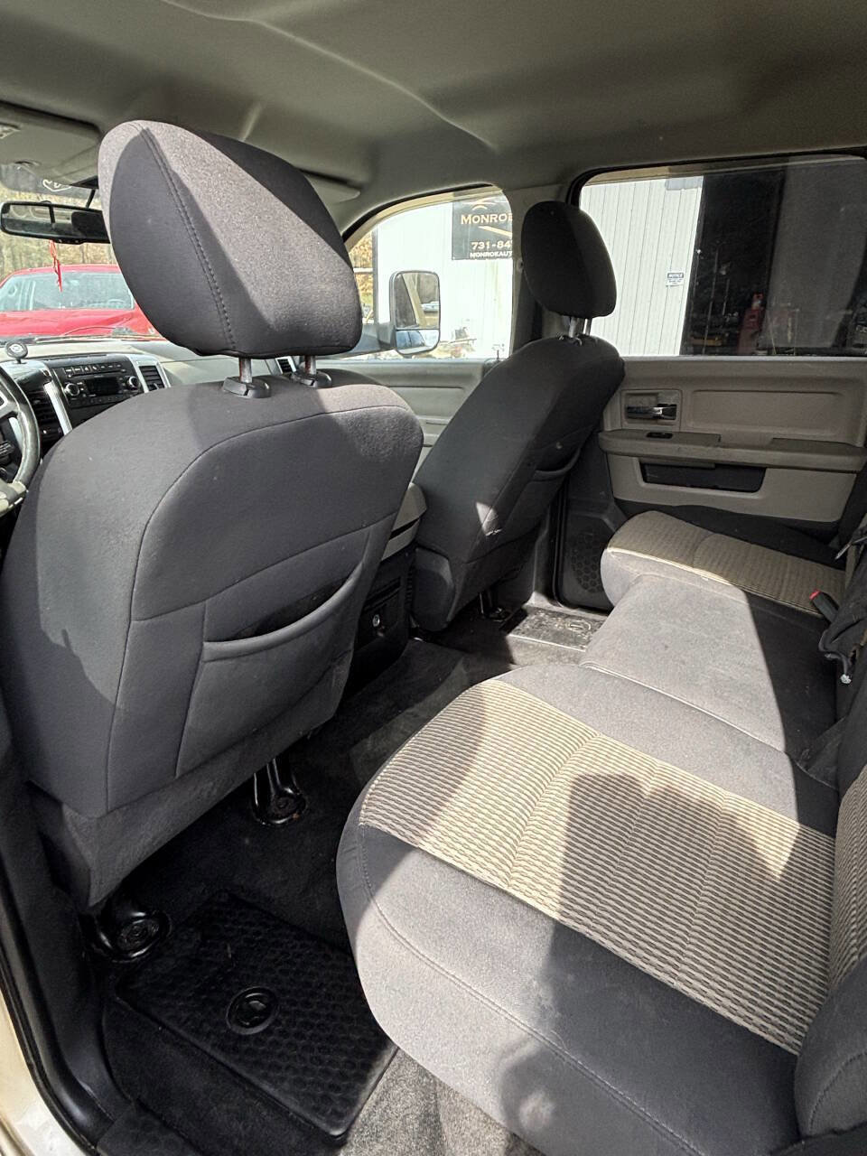 Used 2011 RAM 3500 Big Horn image 21