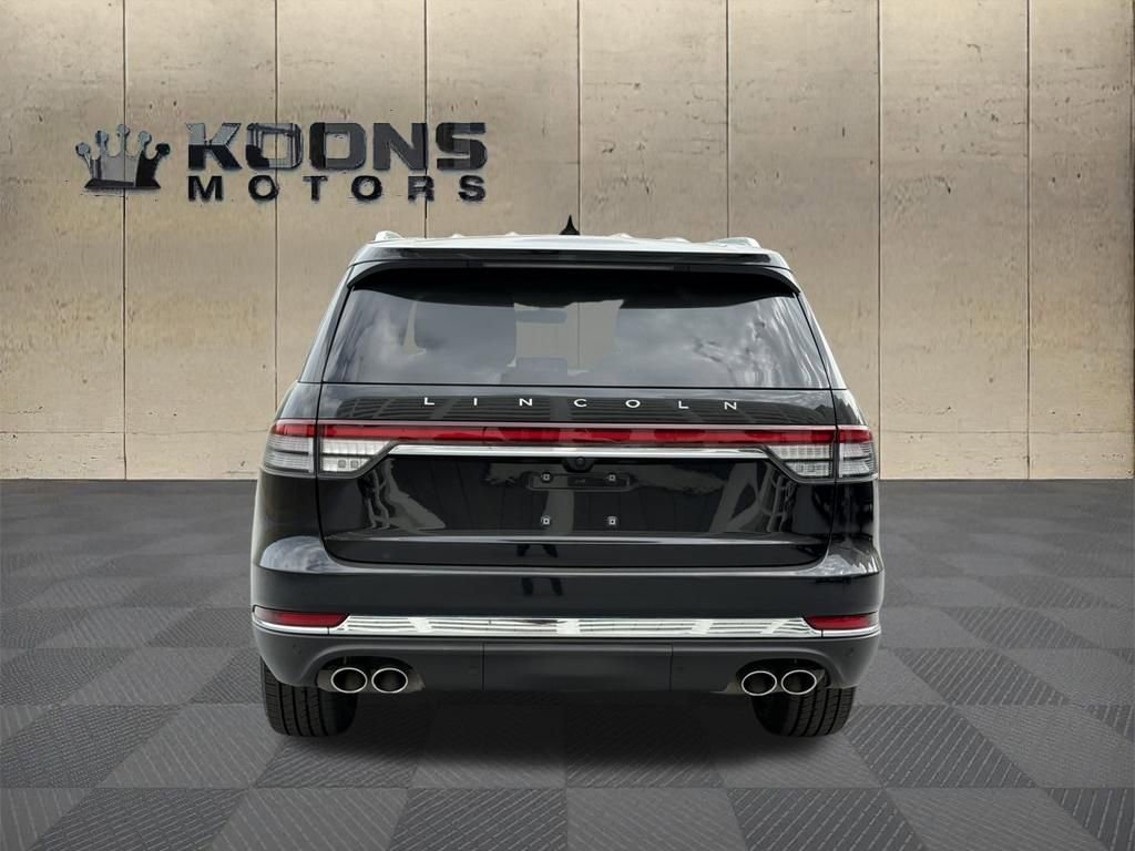 Certified 2023 Lincoln Aviator AWD w/ Premium Package image 4