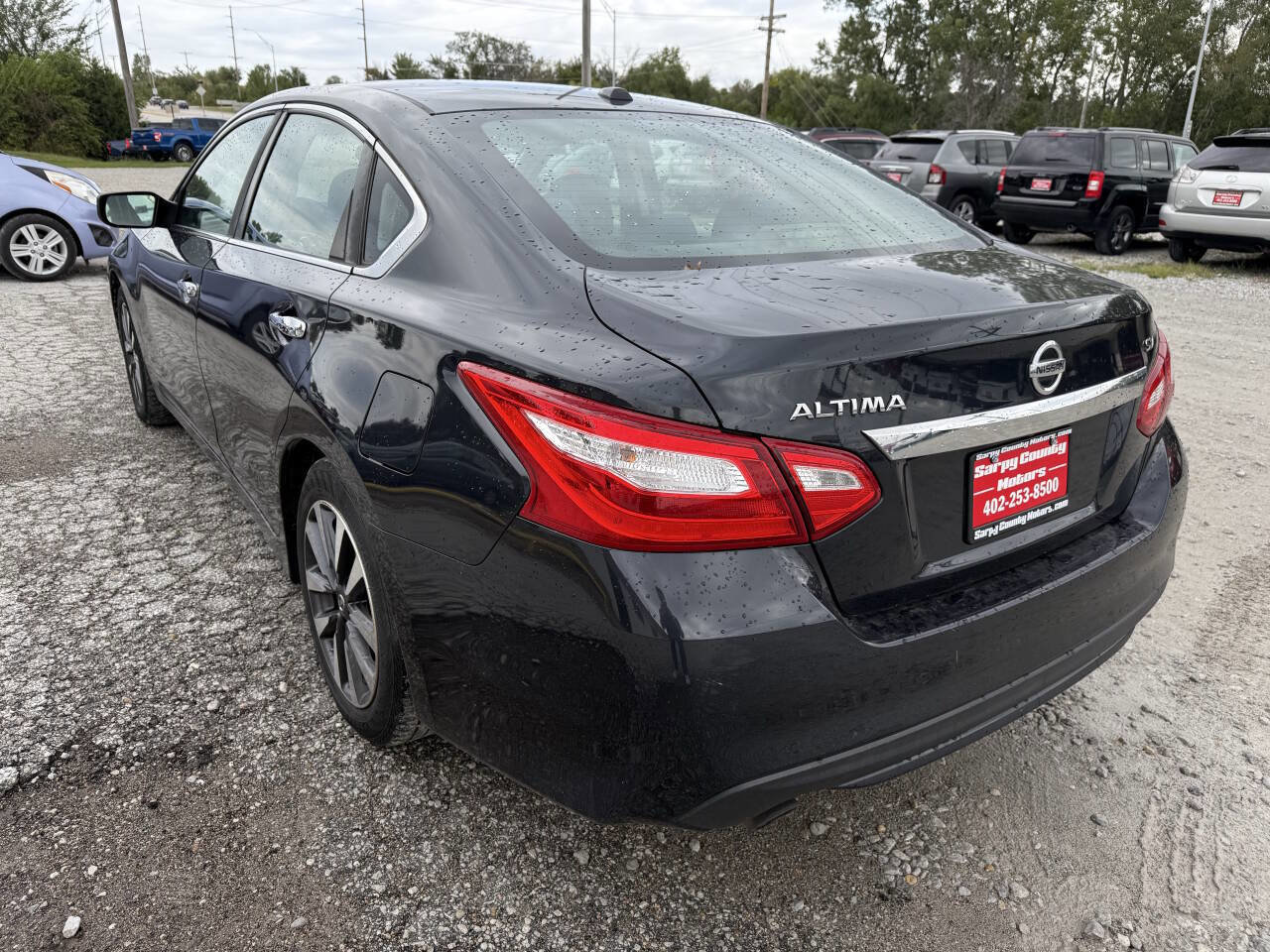 Used 2017 Nissan Altima 2.5 SV image 5