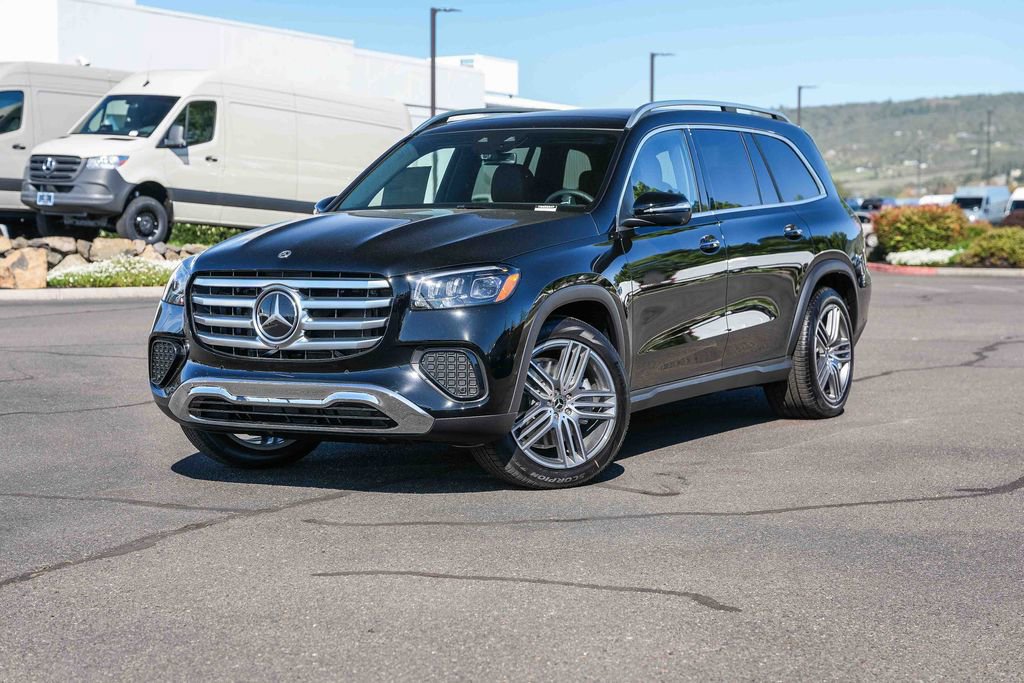 New 2026 Mercedes-Benz GLS 450 4MATIC image 1