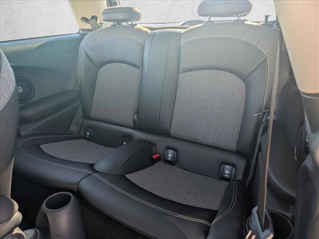 Used 2023 MINI Cooper SE image 16