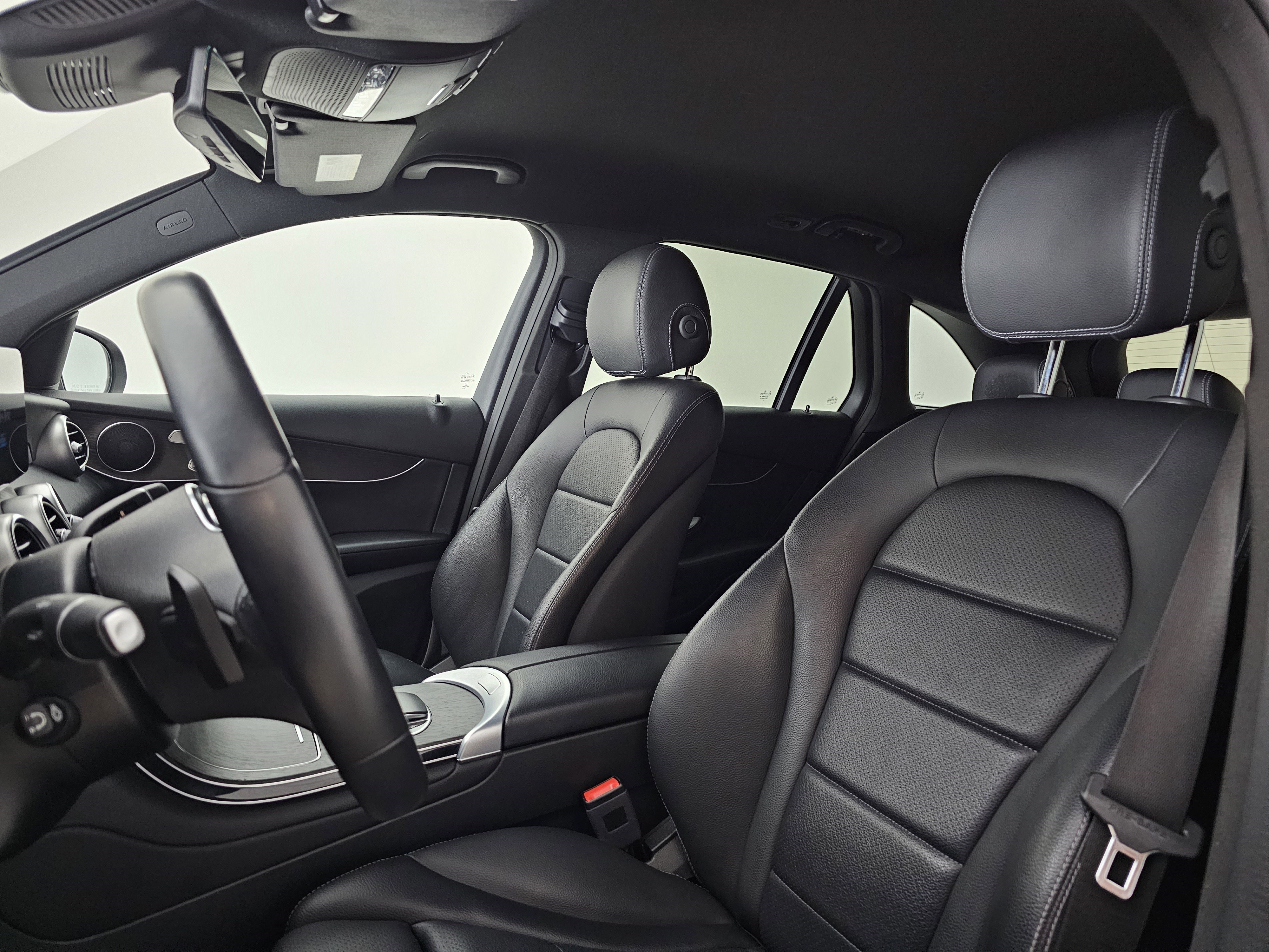 Certified 2022 Mercedes-Benz GLC 300 4MATIC w/ Multimedia Package Lite image 9