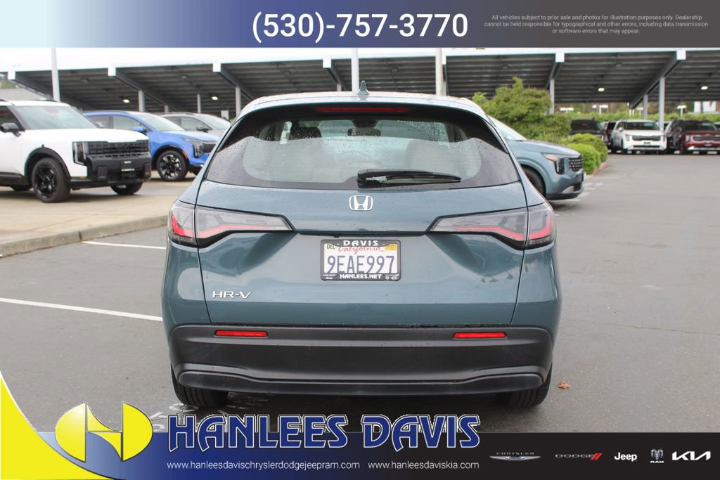 Used 2023 Honda HR-V LX image 8