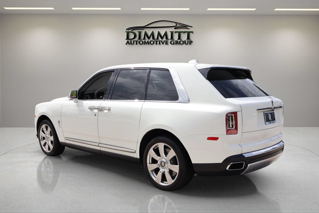 Certified 2024 Rolls-Royce Cullinan AWD/4WD image 3