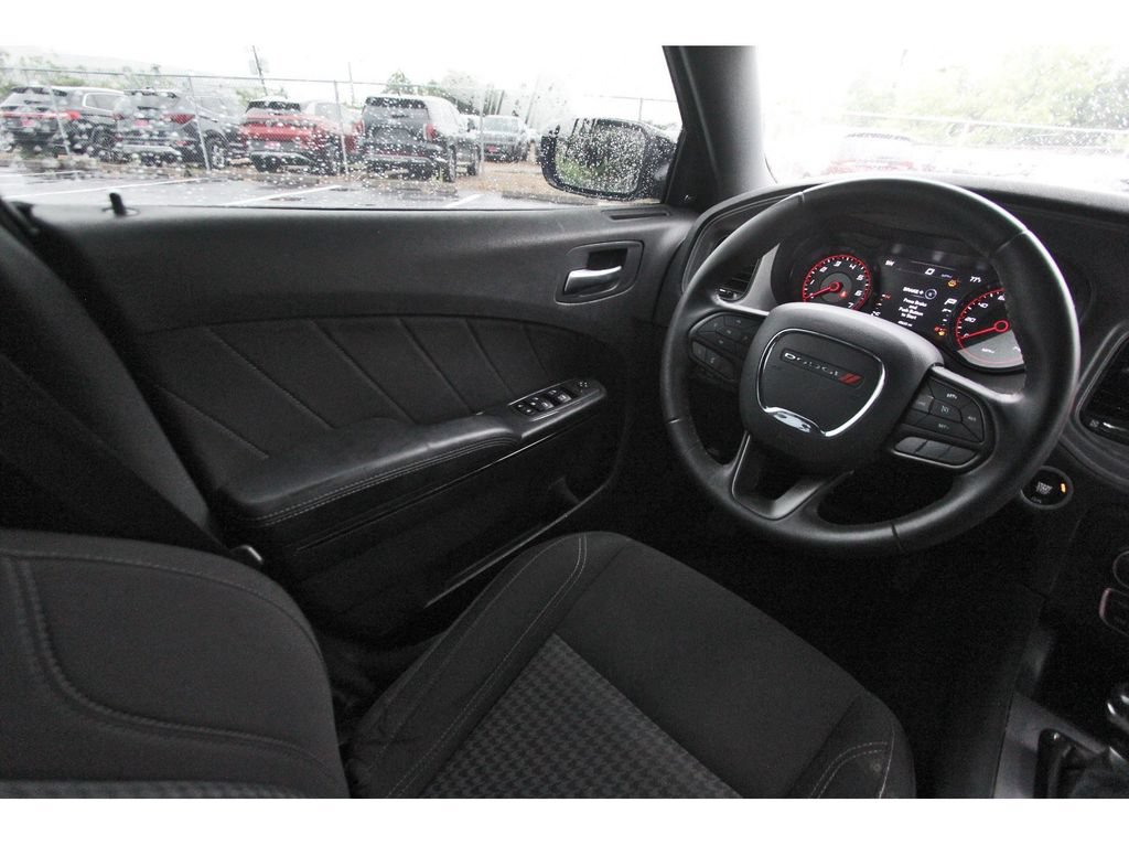 Used 2023 Dodge Charger SXT w/ Blacktop Package RWD image 9
