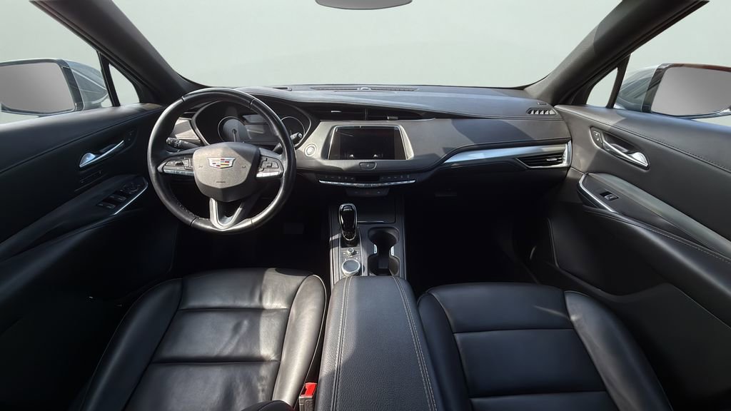 Used 2023 Cadillac XT4 Premium Luxury image 19