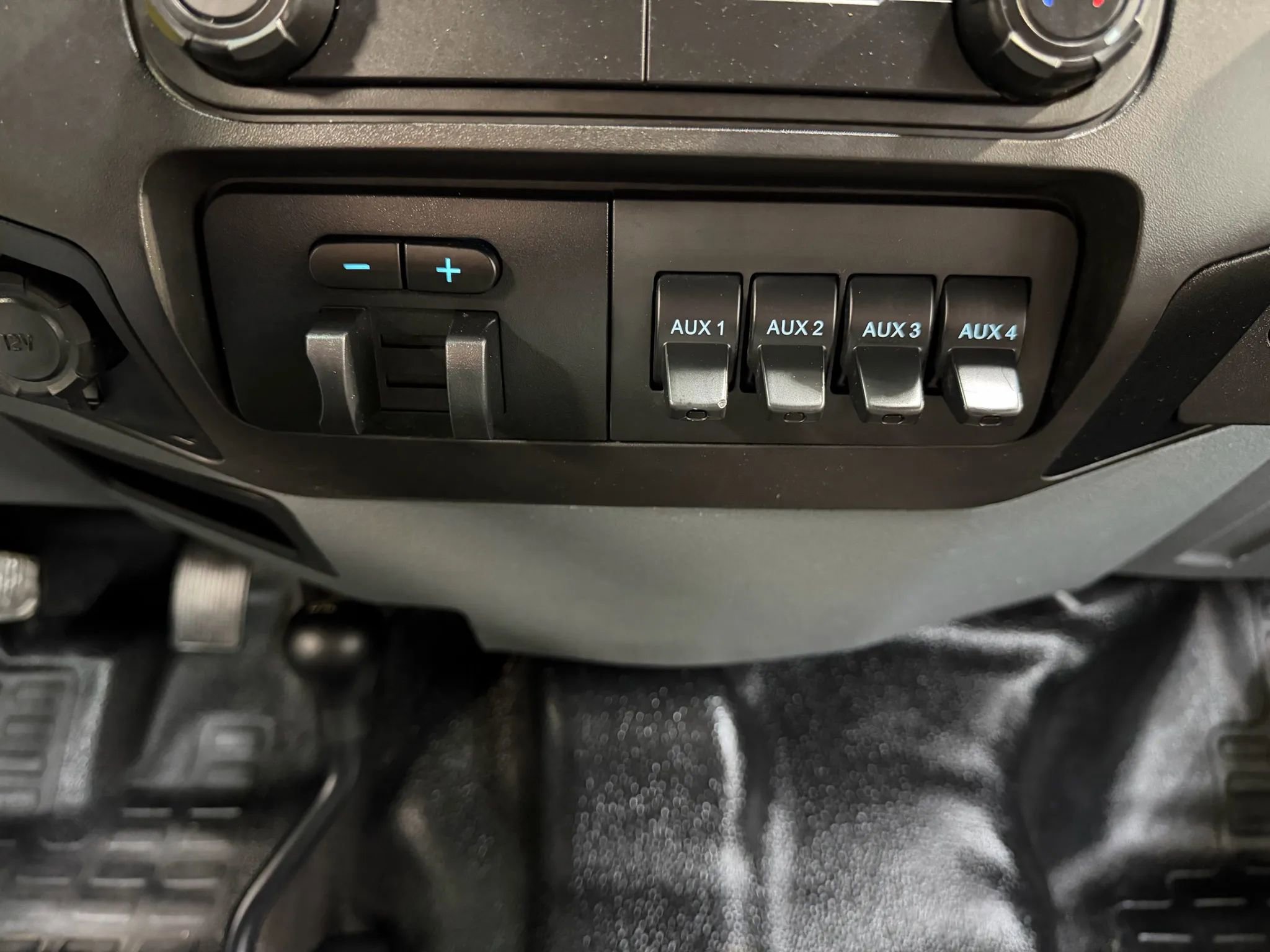 Used 2015 Ford F250 XL w/ XL Value Package image 23