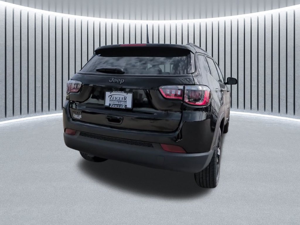 New 2026 Jeep Compass Latitude AWD/4WD image 9