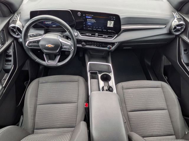 Used 2025 Chevrolet Equinox LT image 27