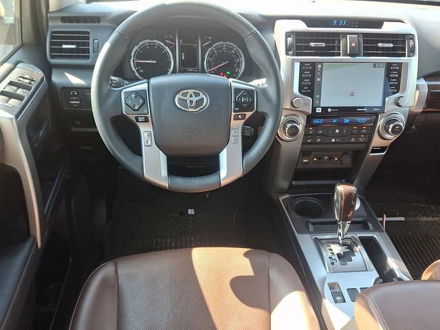 Used 2022 Toyota 4Runner Limited AWD/4WD image 11