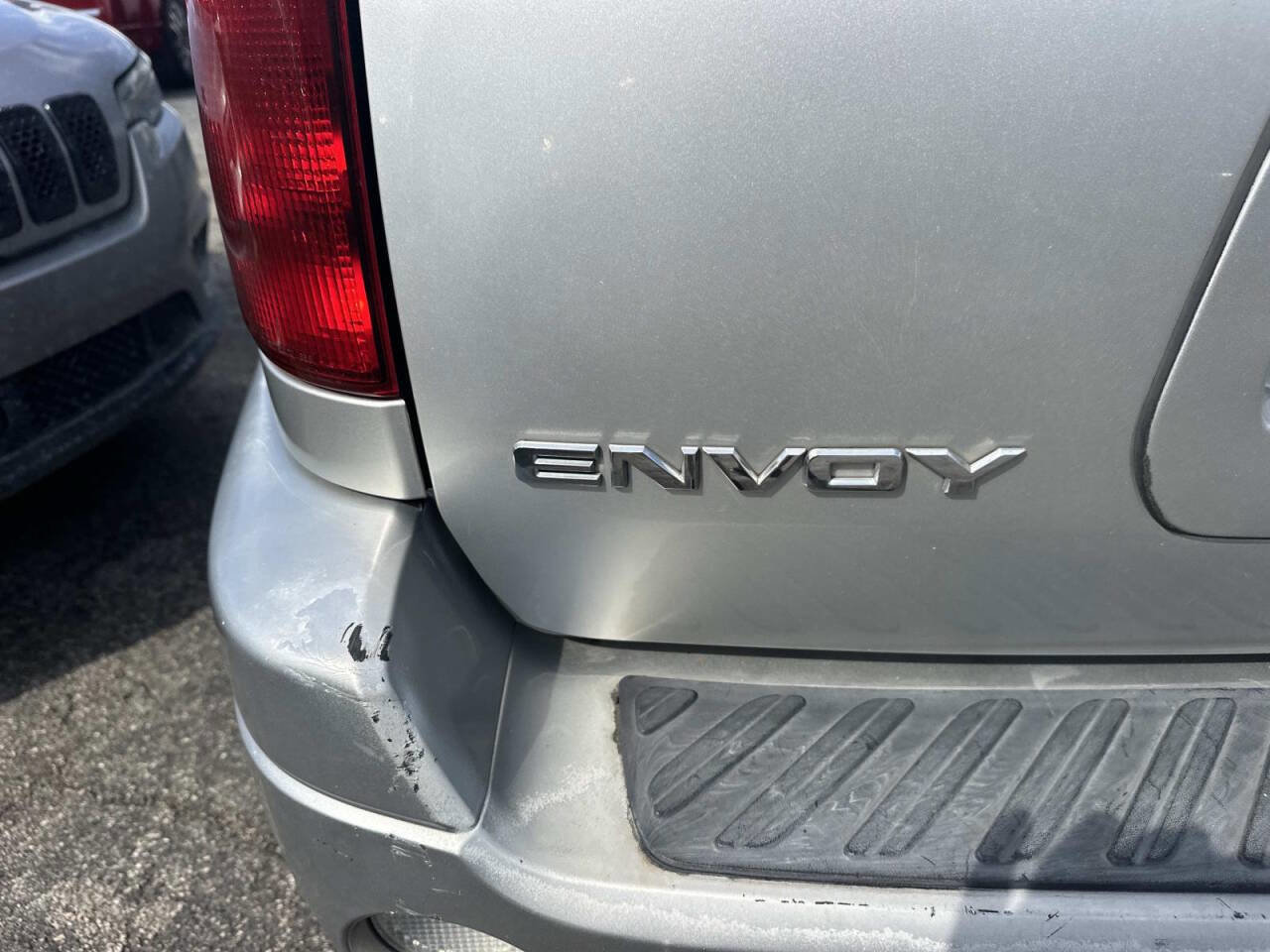Used 2006 GMC Envoy SLE w/ Sle Preferred Equipment Group image 9
