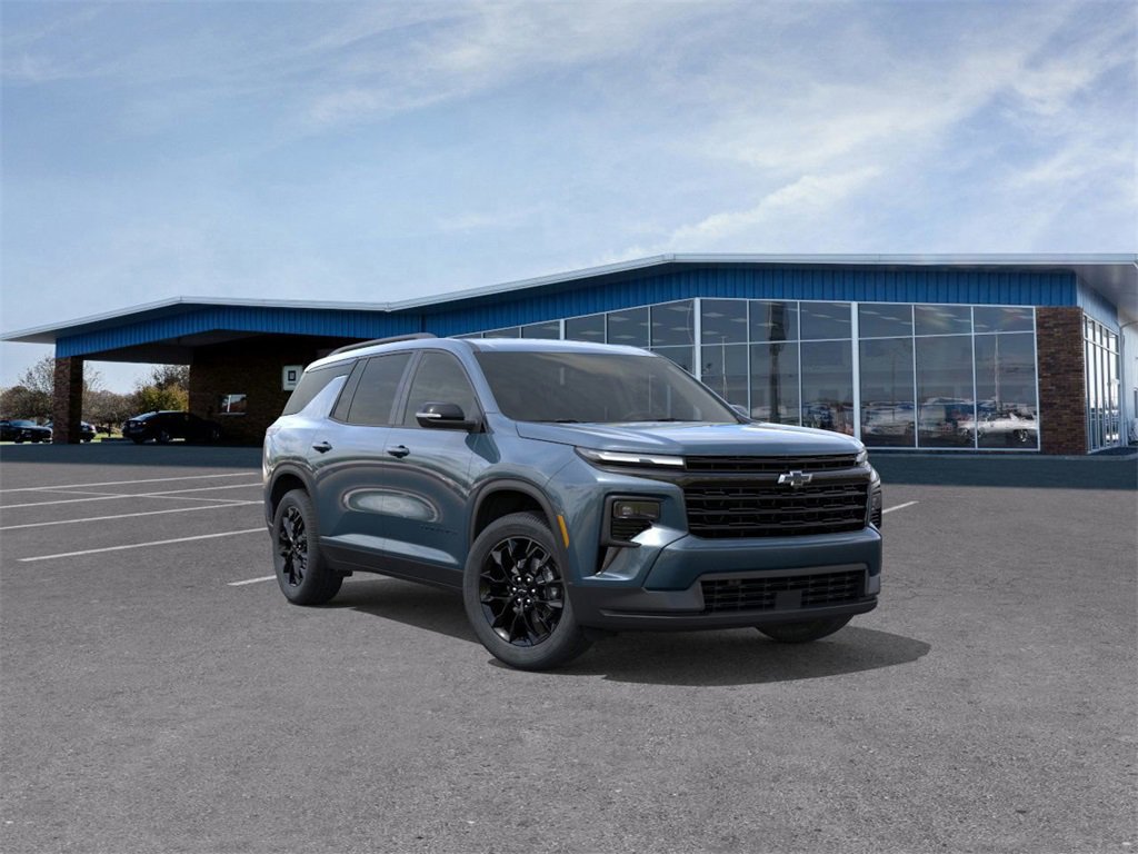New 2026 Chevrolet Traverse LT