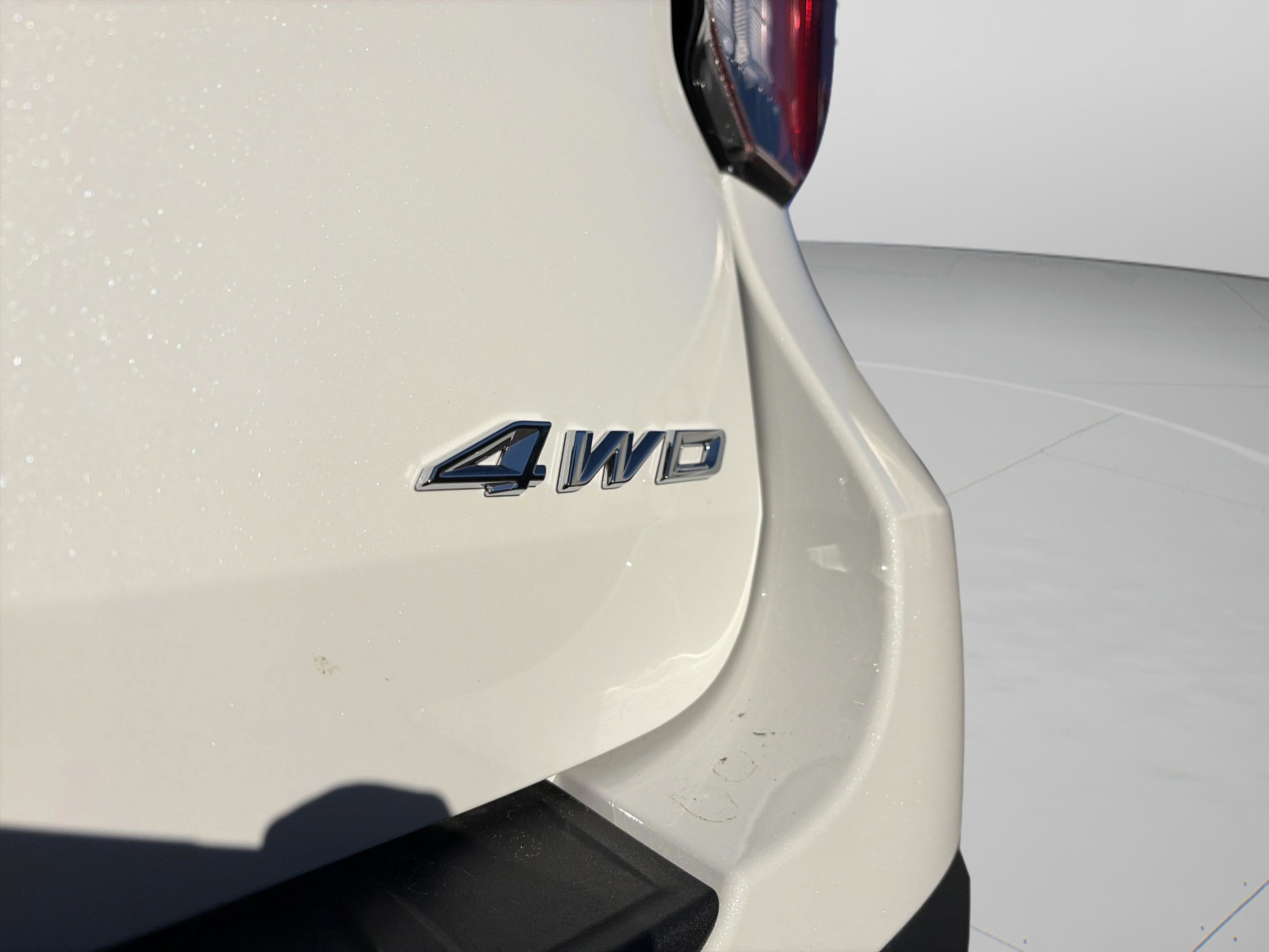 New 2026 Ford Explorer Active w/ Active Comfort Package image 24