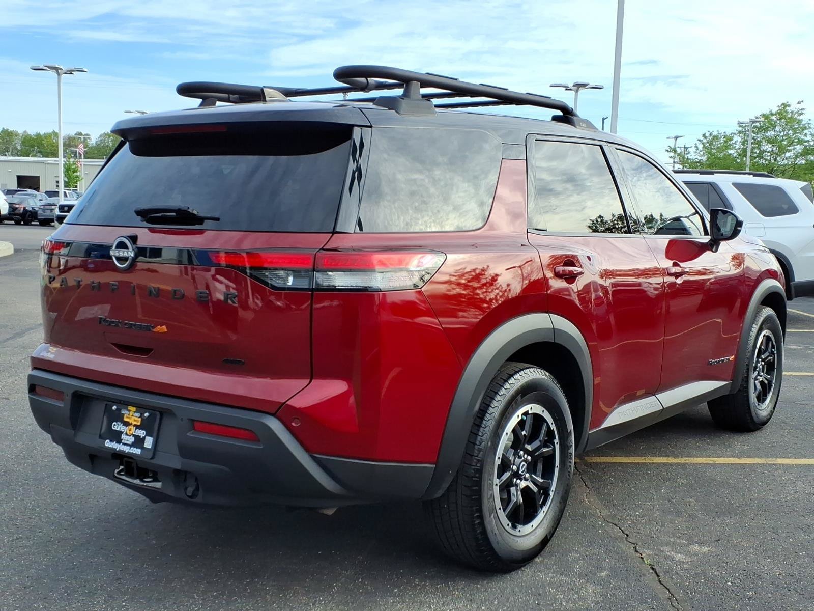 Used 2023 Nissan Pathfinder Rock Creek AWD/4WD image 11