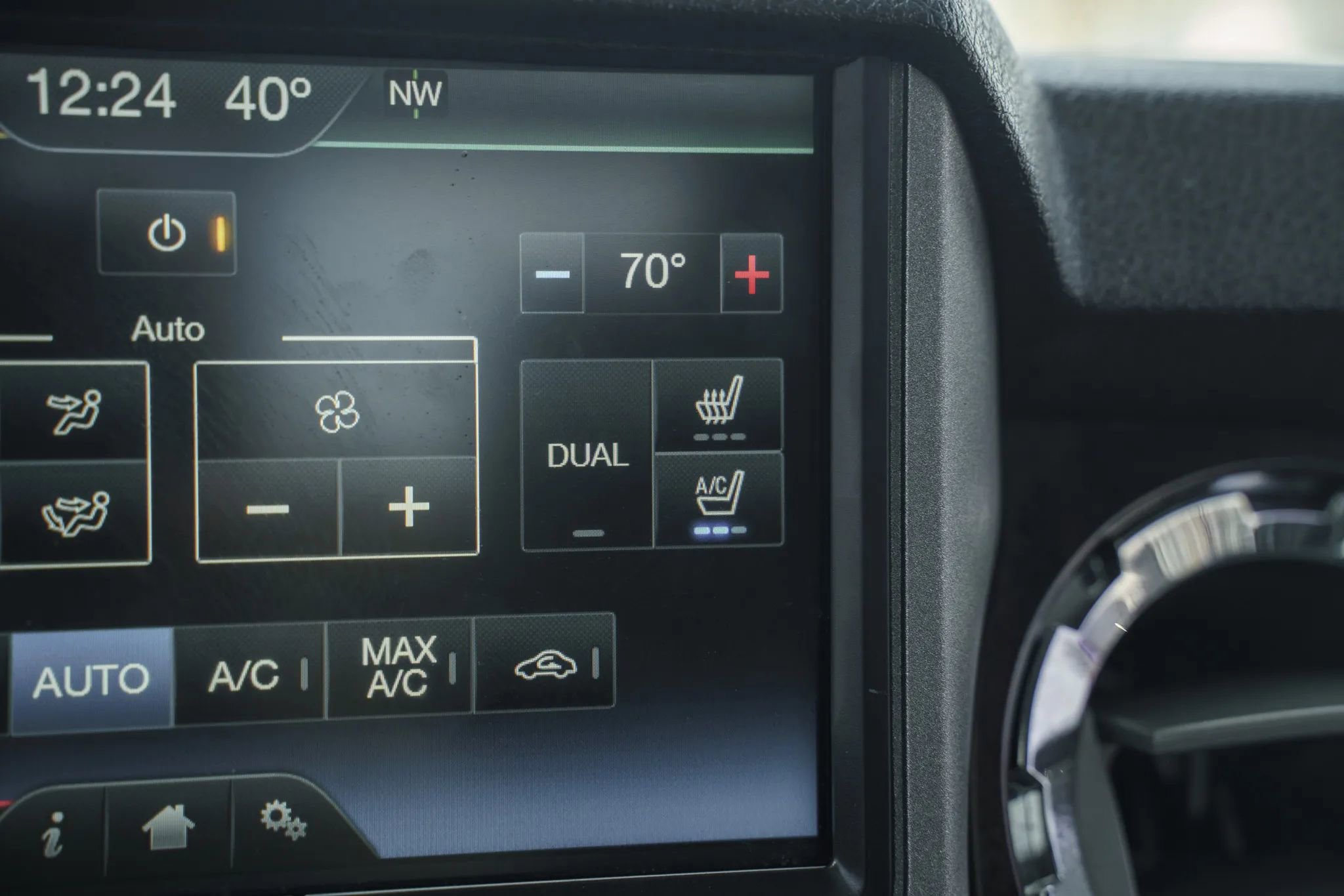 Used 2016 Ford F250 Lariat w/ Lariat Ultimate Package image 30