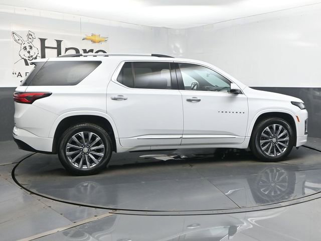 Used 2023 Chevrolet Traverse Premier image 39