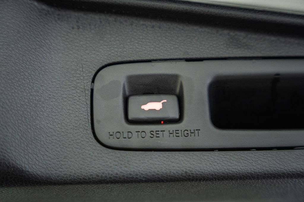 Used 2018 Honda CR-V EX-L image 9