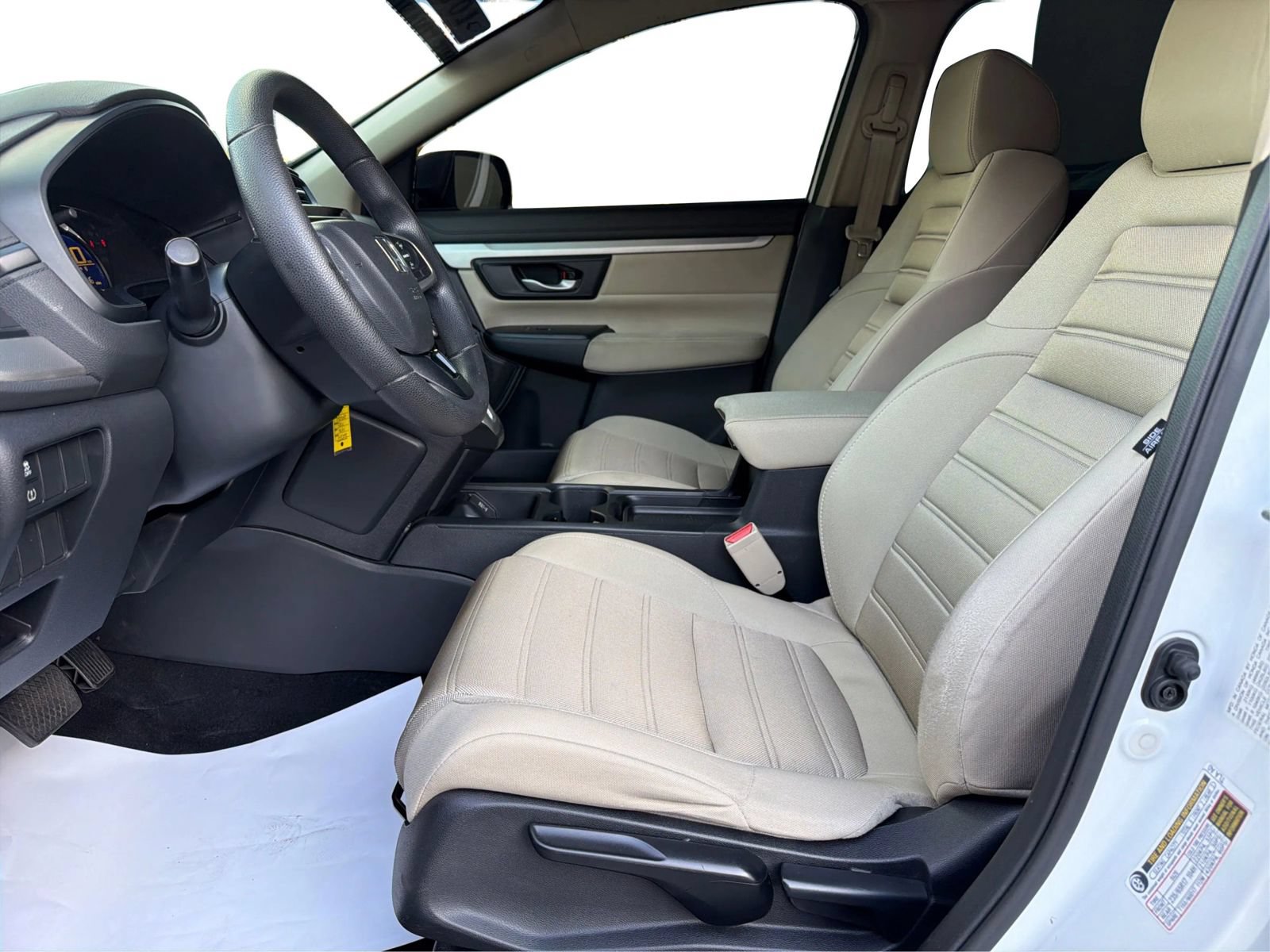 Used 2019 Honda CR-V LX image 9
