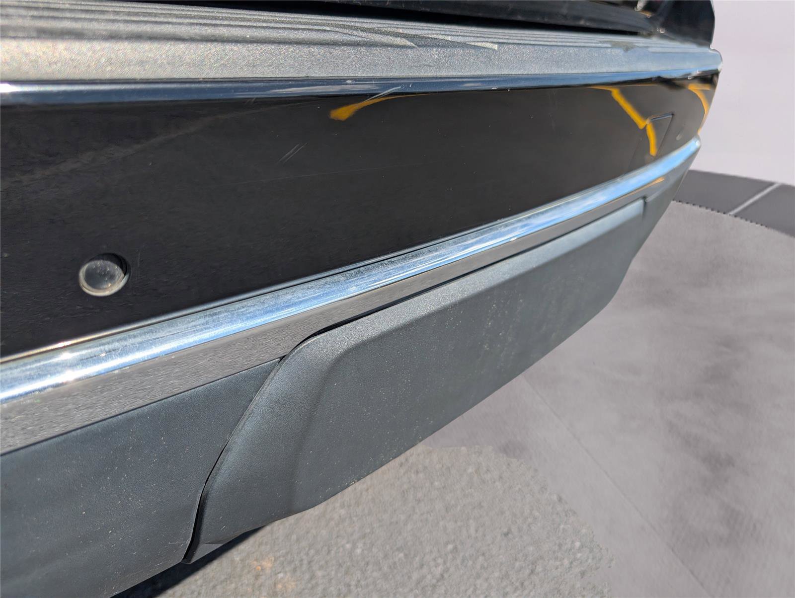 Used 2023 GMC Yukon SLT image 47