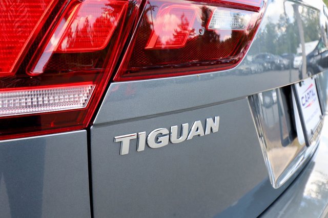 Used 2021 Volkswagen Tiguan S image 20