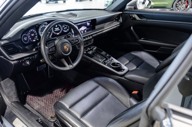 Used 2020 Porsche 911 Carrera S w/ Premium Package RWD image 31