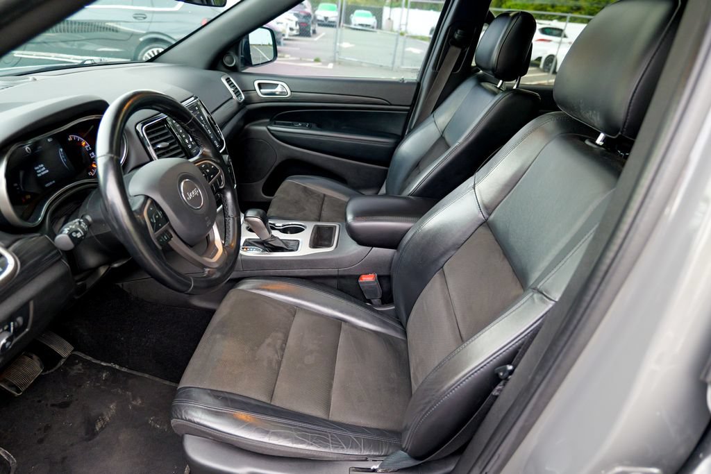 Used 2021 Jeep Grand Cherokee Laredo X AWD/4WD image 21