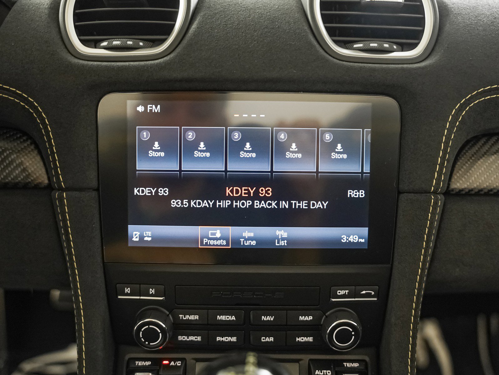 Used 2025 Porsche 718 Boxster Spyder RS image 22