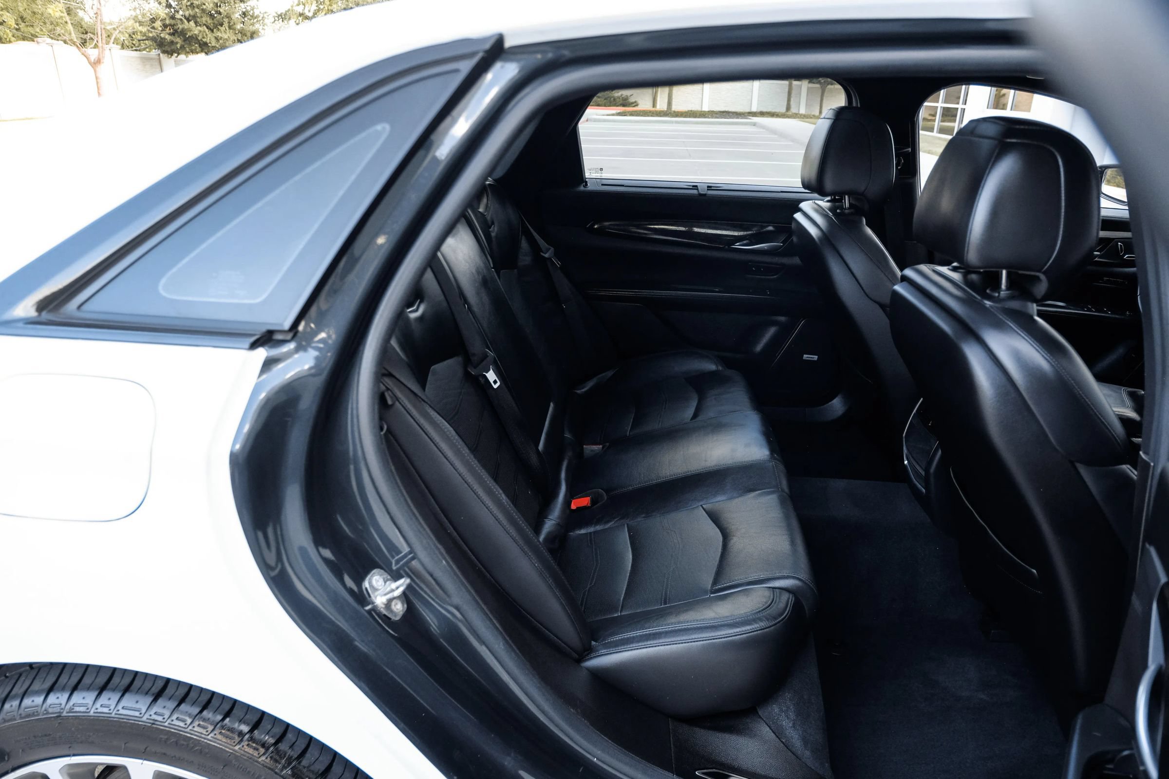 Used 2018 Cadillac CT6 Luxury AWD/4WD image 40