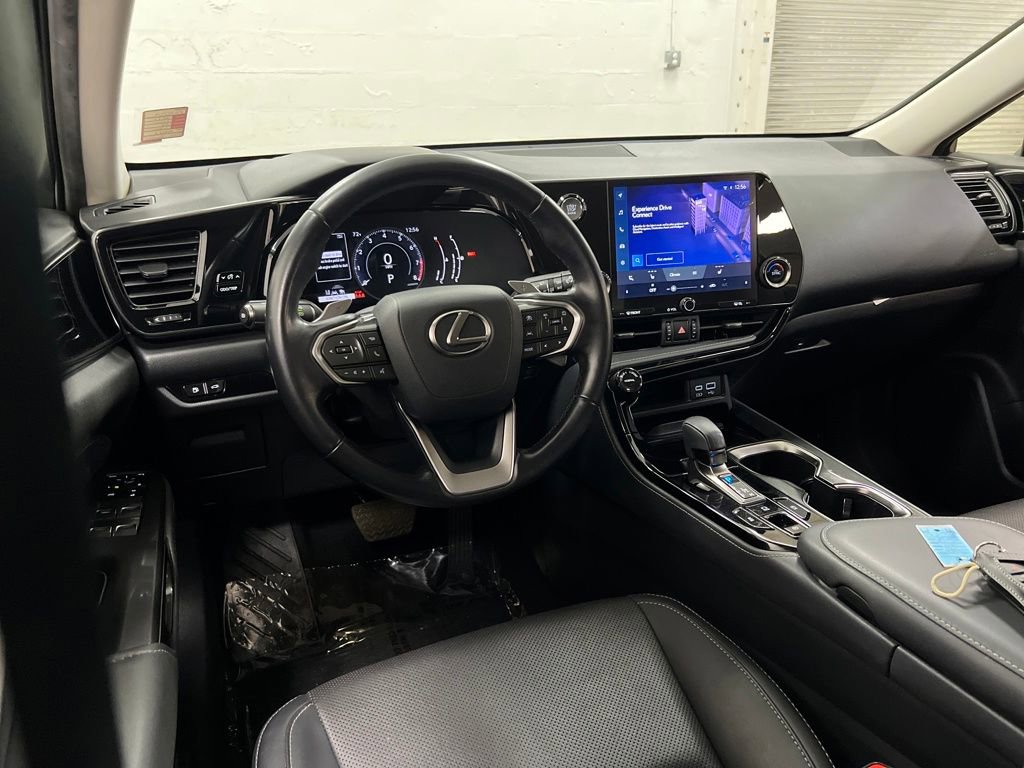 Used 2022 Lexus NX 250 FWD w/ Towing Package (2000 Lbs) image 14