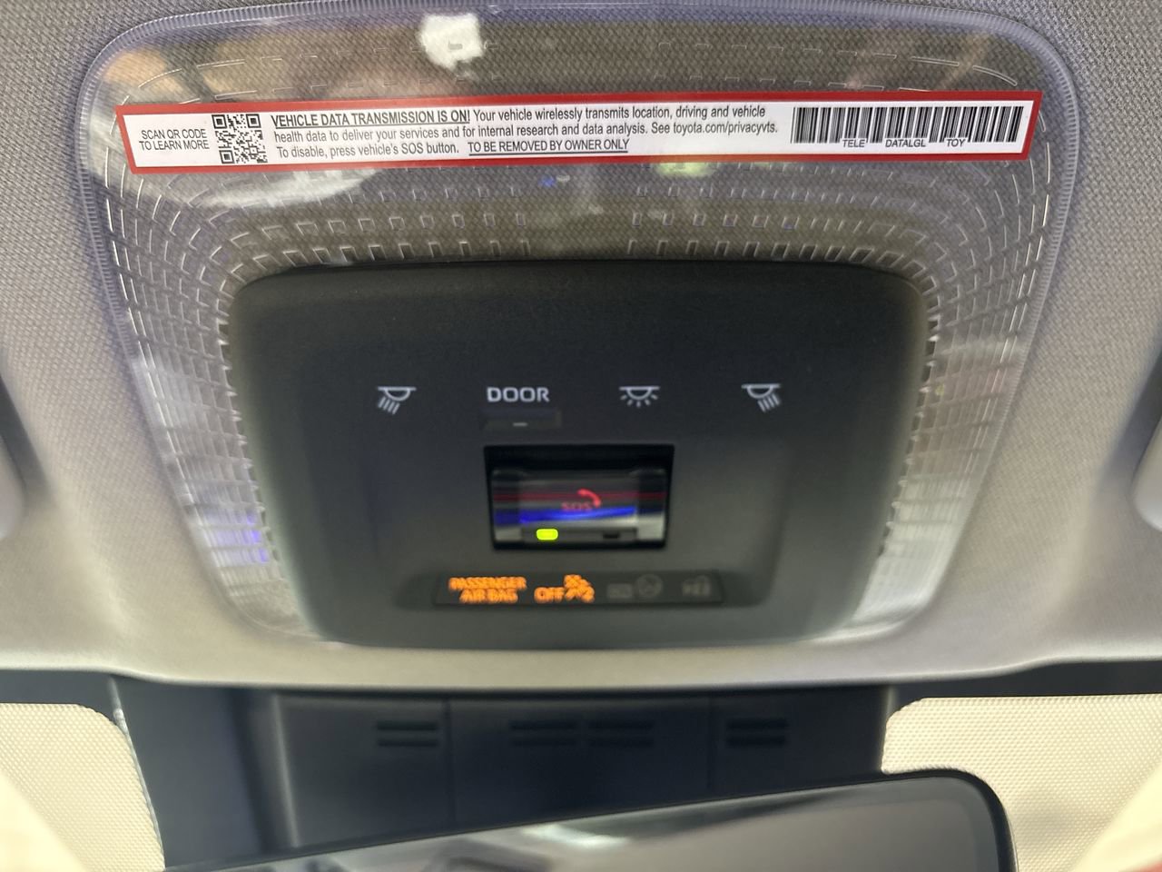 New 2026 Toyota Prius Plug-In Hybrid FWD image 16