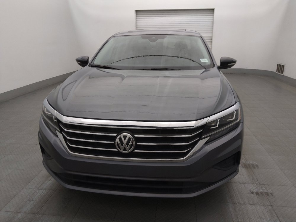 Used 2022 Volkswagen Passat 2.0T FWD image 15