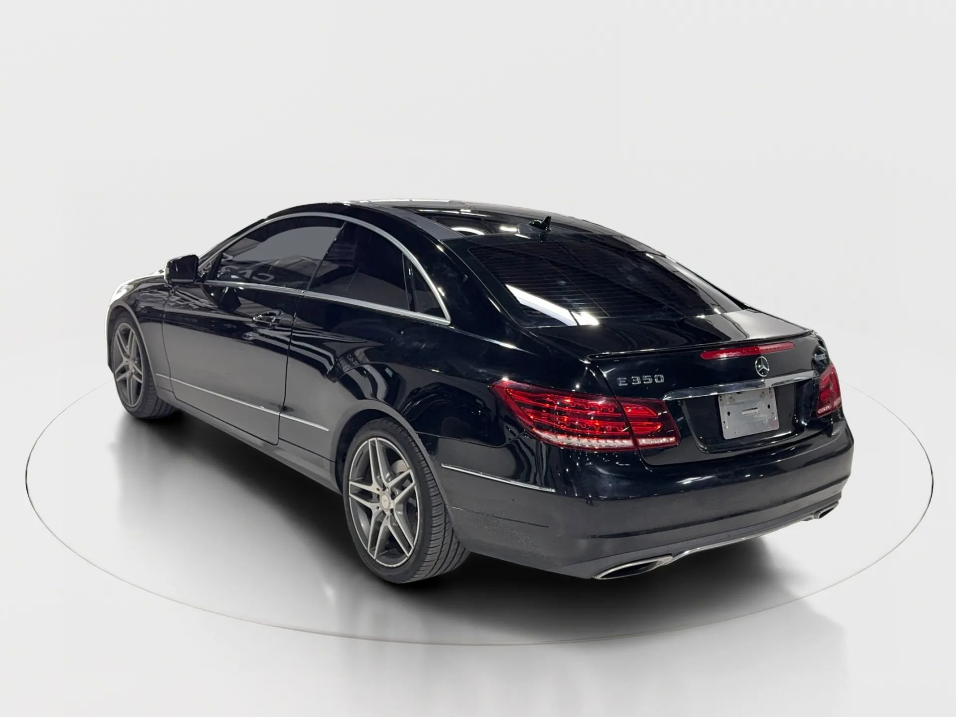 Used 2014 Mercedes-Benz E 350 Sport image 9