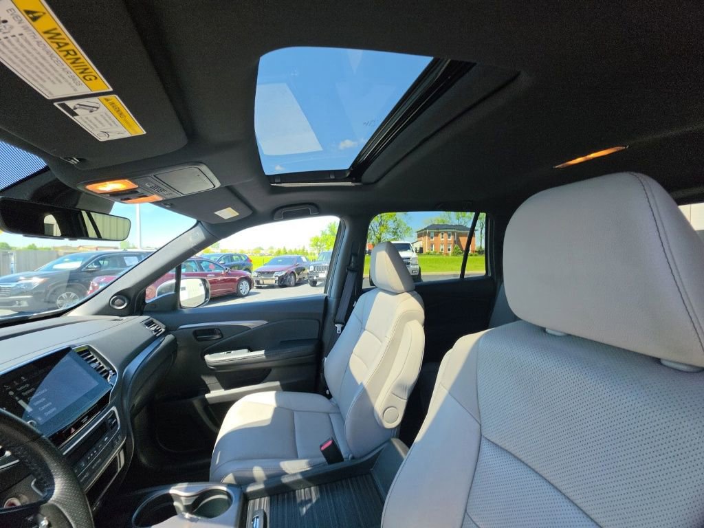 Used 2023 Honda Passport EX-L image 15