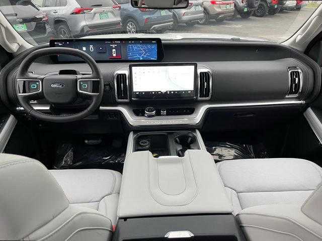New 2026 Ford Expedition Max Platinum image 7