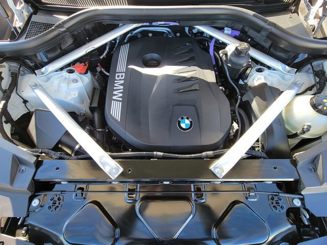 Used 2024 BMW X5 xDrive40i w/ Premium Package image 40