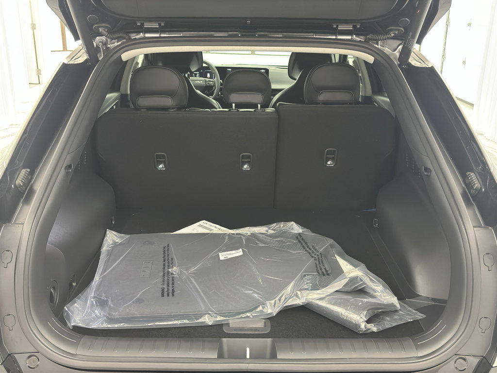 New 2025 Kia EV6 Wind image 37