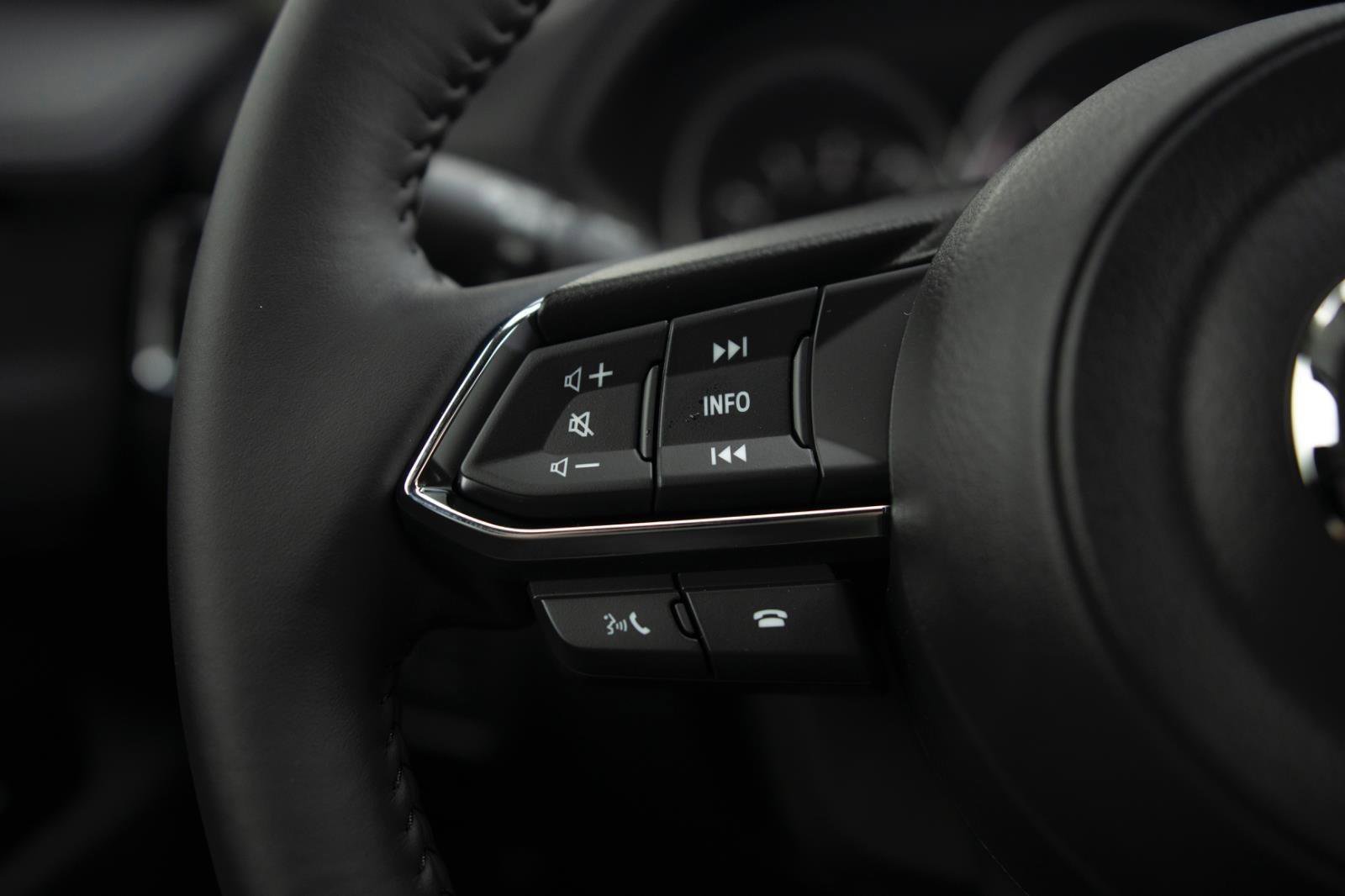 New 2025 MAZDA CX-5 AWD 2.5 S w/ Select Package image 13