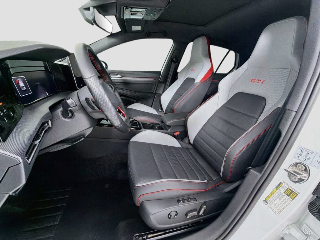 Used 2025 Volkswagen GTI Autobahn FWD image 21