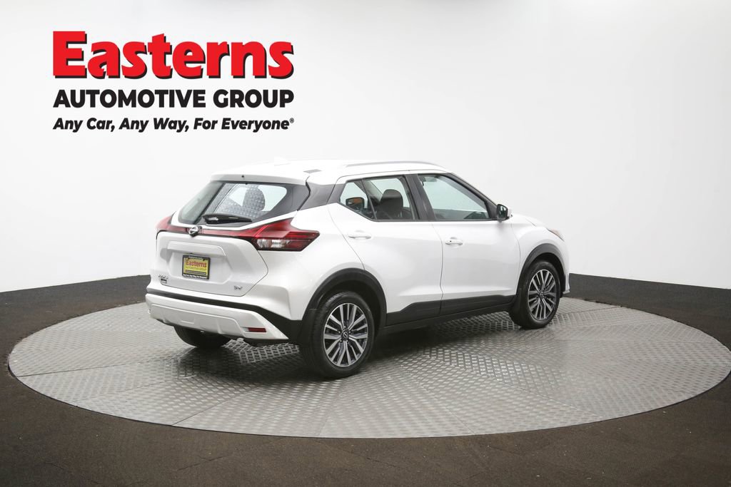 Used 2023 Nissan Kicks SV image 40