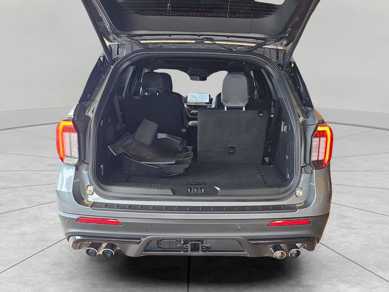 Used 2025 Ford Explorer ST w/ Sun And Sound Package AWD/4WD image 13