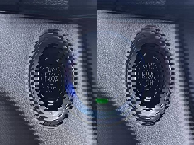 Certified 2025 Cadillac CT4 Premium Luxury image 19