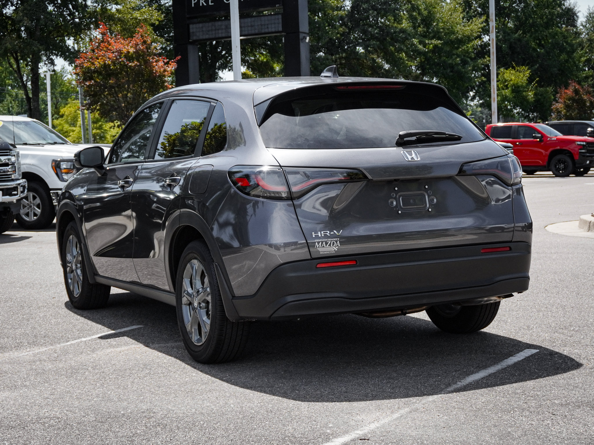 Used 2026 Honda HR-V LX image 8