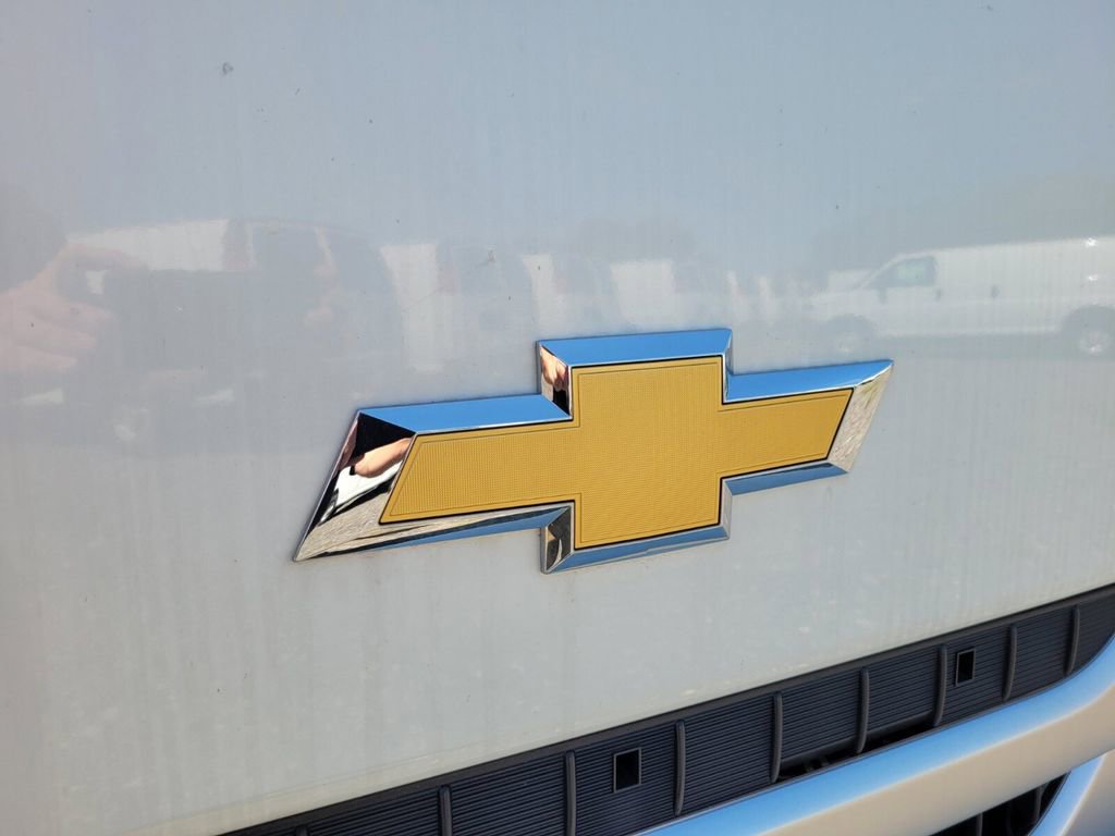 New 2025 Chevrolet Low Cab Forward 5500HG image 10
