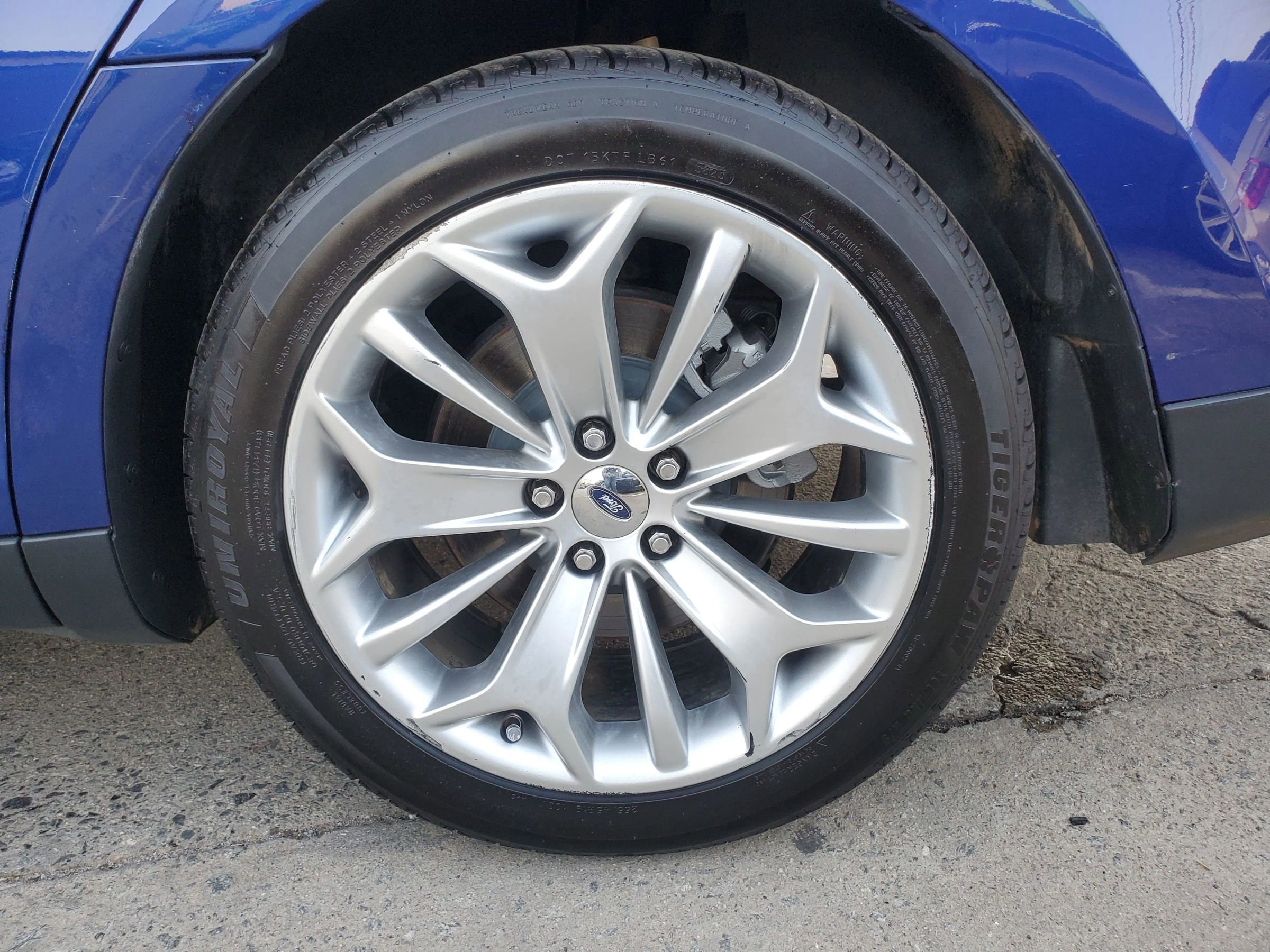 Used 2013 Ford Taurus Limited image 52