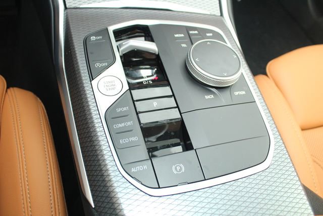 Used 2026 BMW 330i xDrive Sedan w/ M Sport Package image 14