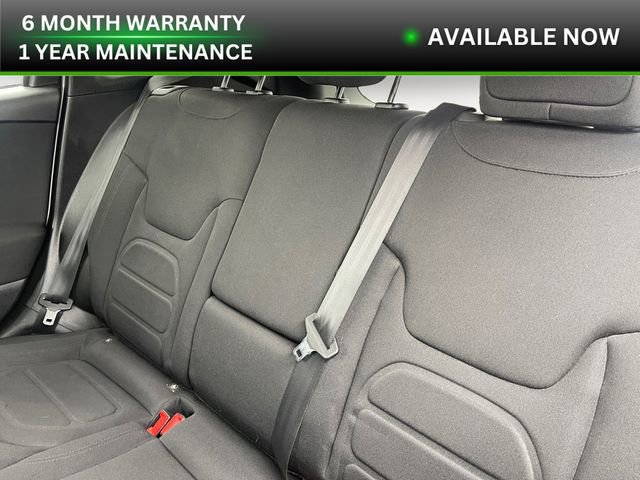 Used 2019 Jeep Renegade Latitude w/ Popular Equipment Group image 13