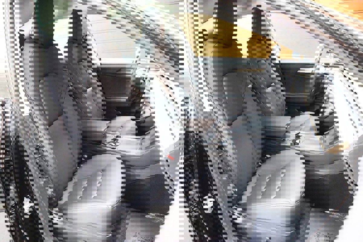 Used 2023 Tesla Model 3 Standard Range image 55