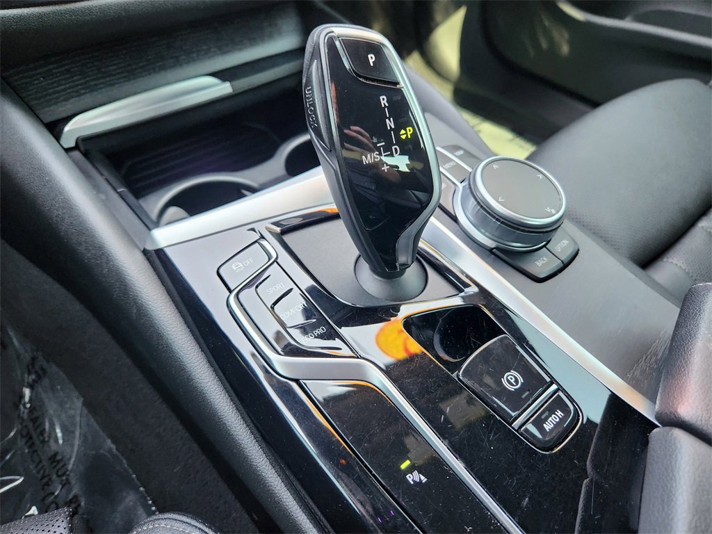 Used 2022 BMW 540i xDrive w/ Premium Package image 23